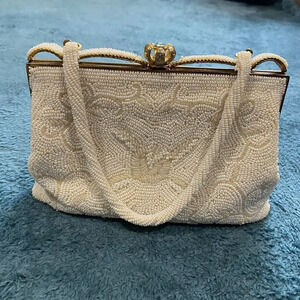 Vintage Women's Handbag Made In Japan Ivory White‎ Italian Bead Purse Clasp